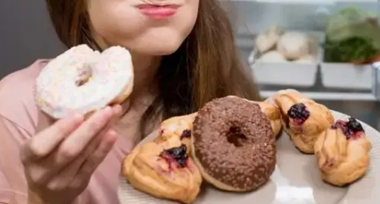 How much sugar is safe for us to eat every day?(pic1)